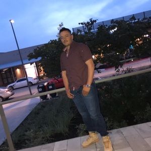 Meet your Posher, Ramiro